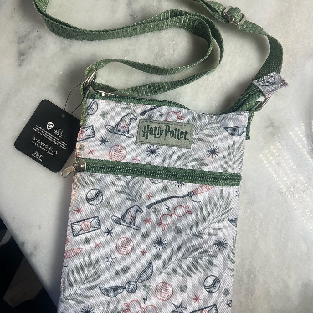 Harry Potter Crossbody Bag with Green Accents